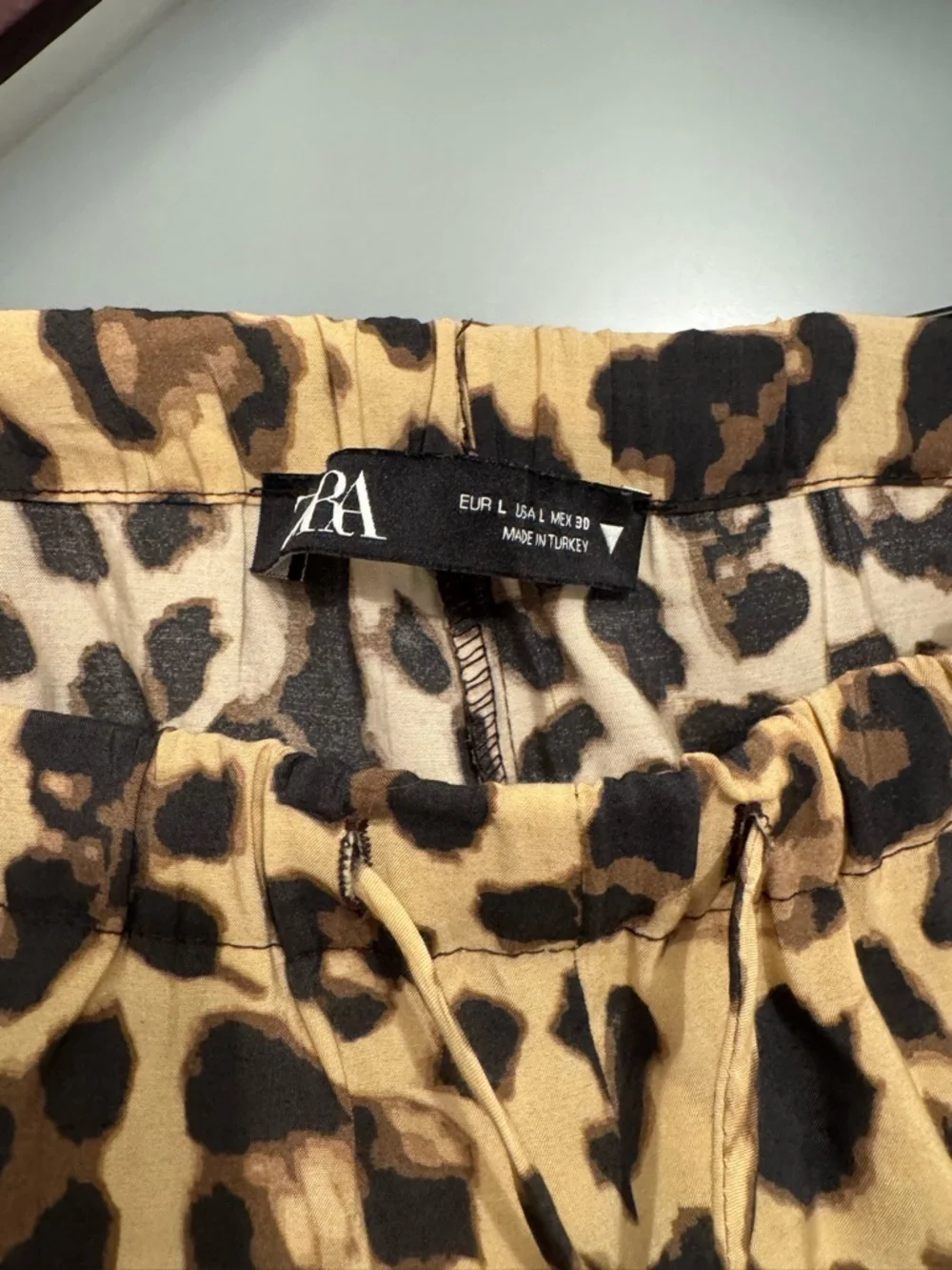 ZARA leopard print trousers - Picture 4 of 4